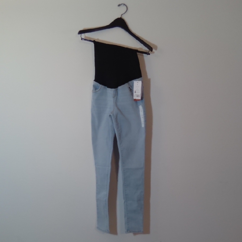 Isabel Maternity by Ingrid & Isabel Light Blue Jeans - Picture 1 of 4